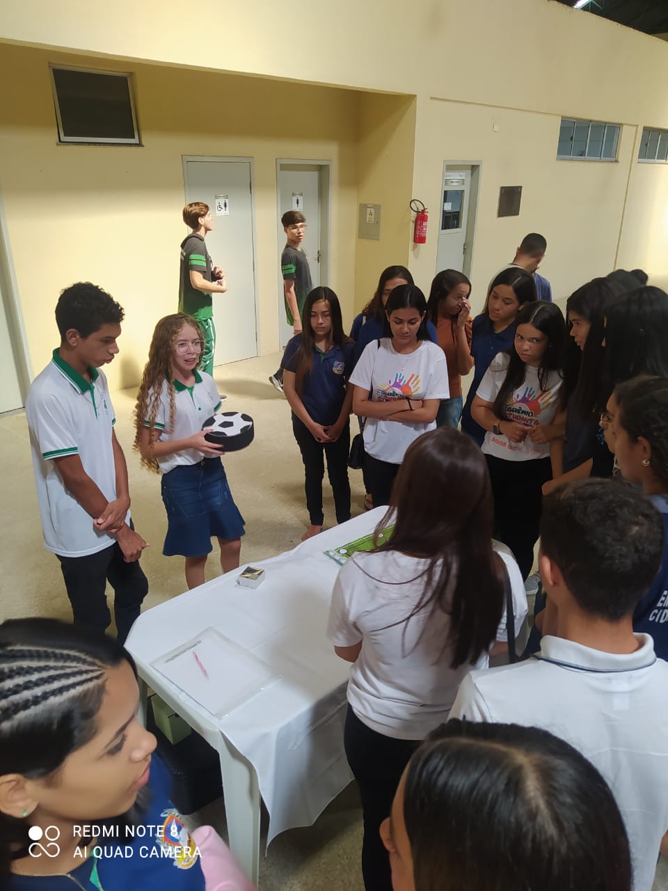 Principais Momentos do Dia da Matemática Malbatemática no Ceará 10 fotos de estudantes apresentando projeto