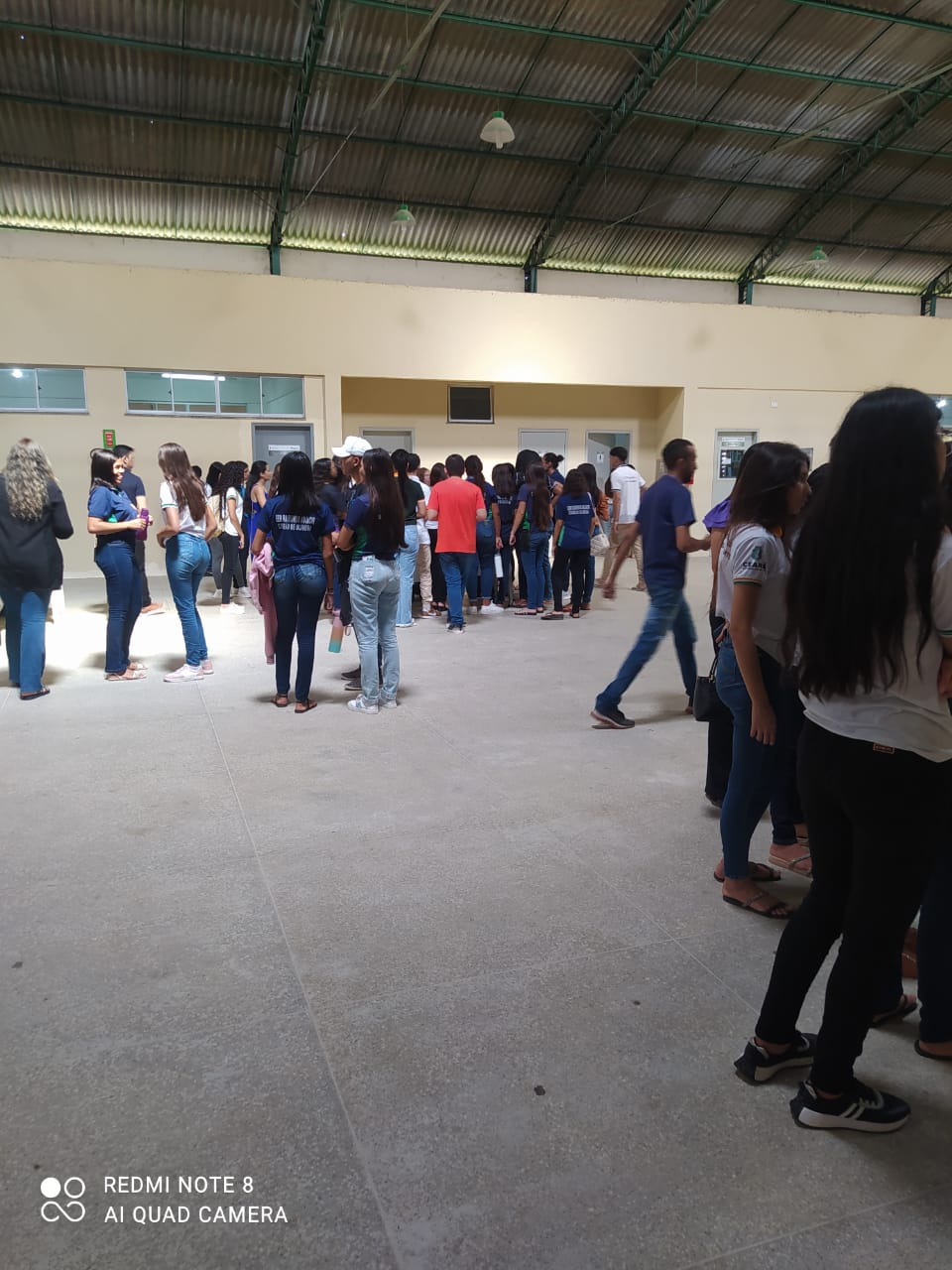 Principais Momentos do Dia da Matemática Malbatemática no Ceará 13 várias pessoas reunidas no campus da instituição