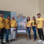 Malbatemática no Ceará 23 alunos e professores com cartaz do evento na Região de Inahmuns