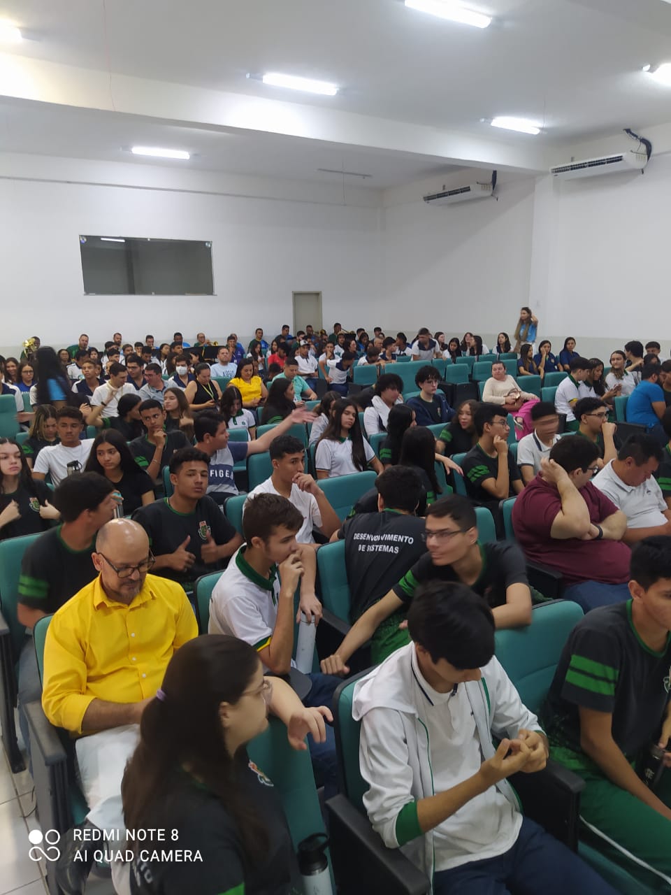Principais Momentos do Dia da Matemática Malbatemática no Ceará 25 Auditório lotado para assistir palestra